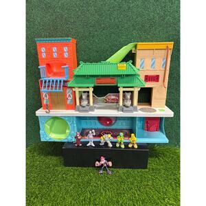 TMNT Half Shell Heroes Sewer Lair Playset Chinatown Lot w/ Figures